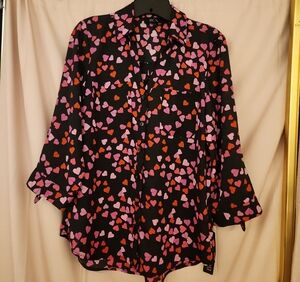 BCX Women's Black Top with Pink and Red Heart Print